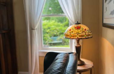 Historic 1818 Riverfront Cottage - Foto 12