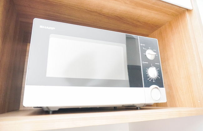 Comfortable Design 1BR Apartment Ciputra International Puri - Photo 12