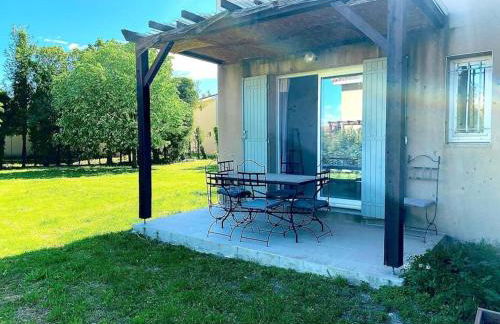 T2 Résidence Sun Hols les Rives du Lac piscine, jardin - Foto 3