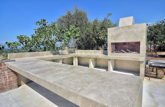 Incredible Large Villa In Paphos Sleeps 14 Children Pool, Jacuzzi, Huge Garden - Foto 65