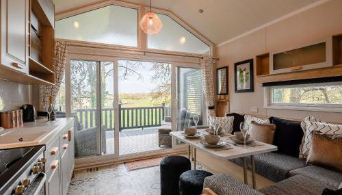 Woodpecker Lodge-Ukc5156 - Photo 3