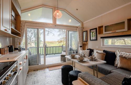 Woodpecker Lodge-Ukc5156 - Photo 3