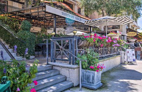 Luxe Naples Escape Walk to Beach and Downtown! - Photo 32