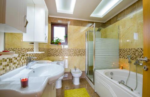 Villa Daratso with private heated pool view to the sea - Foto 59