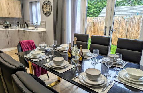 Tempting Telford 4 bed house - Photo 12