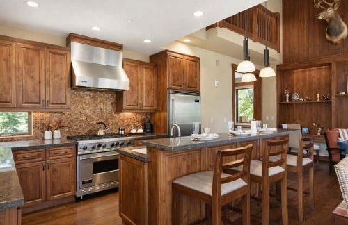 Luxury Northstar Home| hot tub| walk to ski lifts - Foto 2