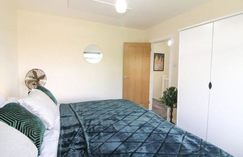 Cosy Modern 3 Bedroom House in Bradford City - Foto 42