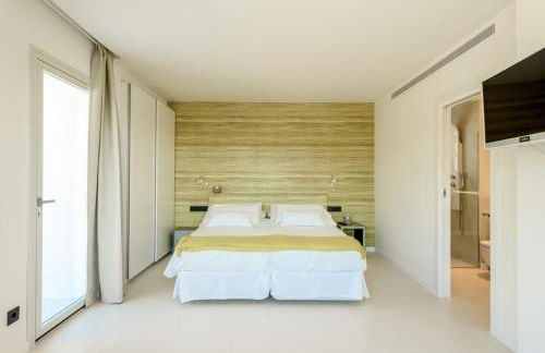 Charming Ibiza Villa with 4 Bedrooms, 1265 - Foto 27