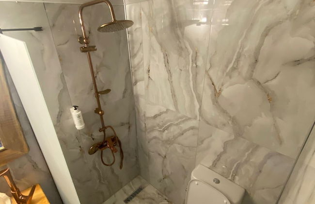 Kadir's Family House - Photo 25