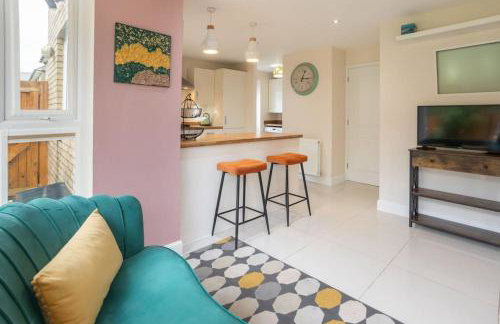 Luxurious 4 Dbl Bedroom house- home away from home - Foto 11