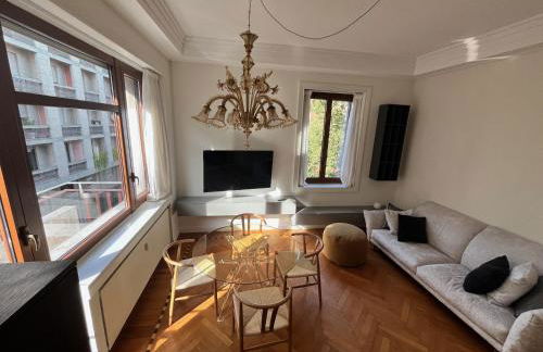 Morozzo1939 - An Authentic Milanese Home, Near Duomo - Photo 44