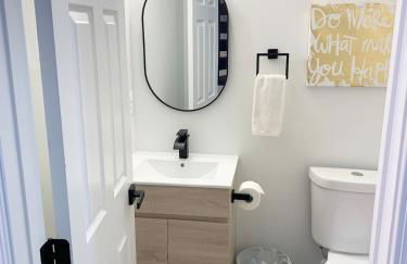 Budget Friendly 2BD-2BA apt in Federal Hill - Photo 23