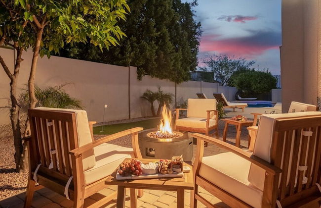 Luxury Lookout Canyon 5 Bdrm Stunner W/htd Pool! - Foto 37