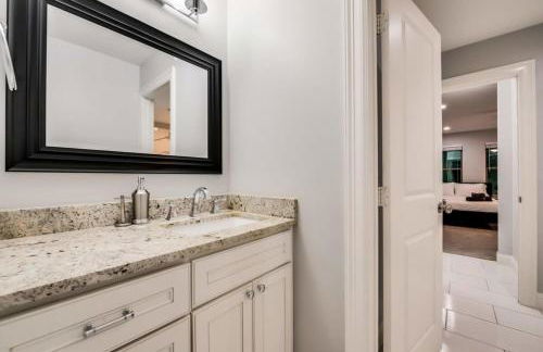 Valley Vista Luxury Retreat w Pool Cinema Games - Foto 25