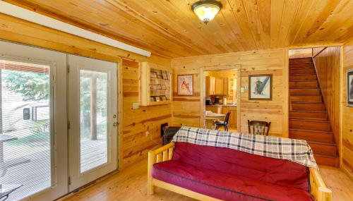 Deadwood Wolf Cabin with Fire Pit and Grill - Foto 5