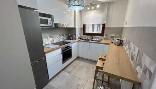 Splendid 92m2 Renovated, 4 Rooms - Foto 2