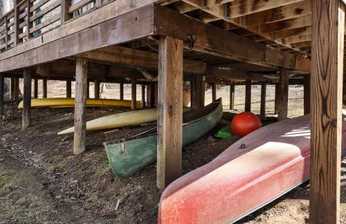 Waterfront w Hot Tub Fire Pit Deck & Water Toys - Foto 32