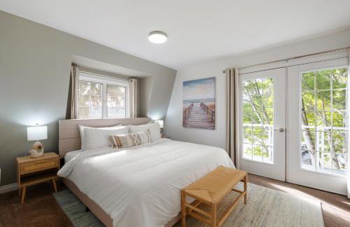 Hood Canal Escape- upscale meets the rocky shores! - Foto 10