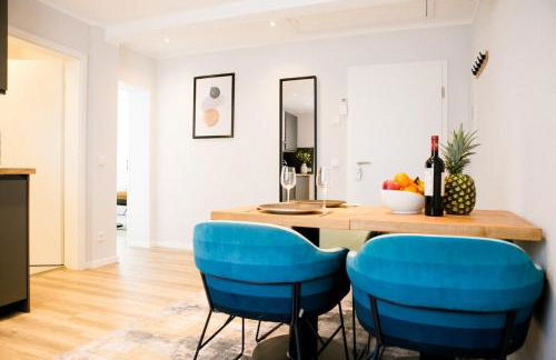 bonquartier - LUXAPT#5 Gemütliches, stilvolles Apartment mit Self Check-In, voll ausgestatteter Küche, Klimaanalage & Parkplatz - Foto 9