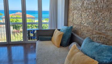 Vistas al mar y garaje cerca de BCN - Photo 4