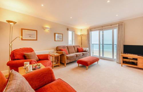 3 Bed in Putsborough oc-flt20 - Photo 3