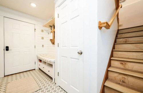 Beachfront Haven - Sunset Views - Hot Tub - BBQ - Family Friendly - Foto 20