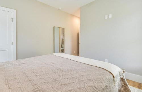 Mtn Views and Stunning Fall Hikes Maggie Valley Apt - Foto 13