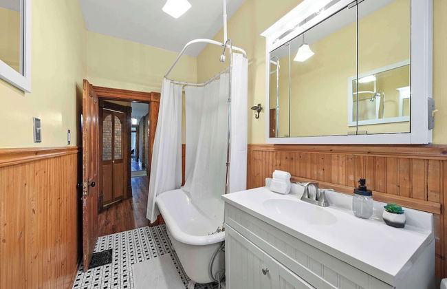 Vino & Vibes Villa Sleeps 6! - Foto 15