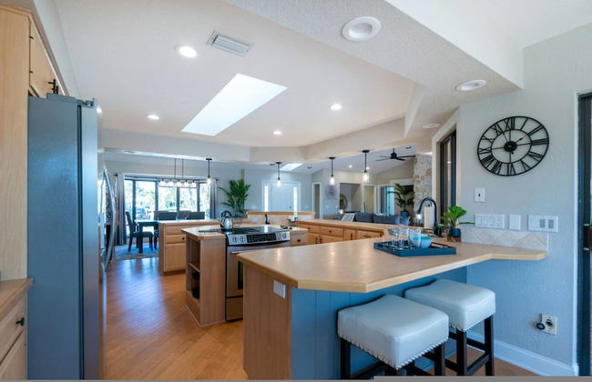 Waterfront Villa With Heated Pool Spa - Foto 23