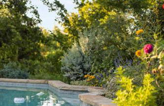 Heated Pool & Spa Mini Golf Bowling Game Room perfect for family - Photo 69