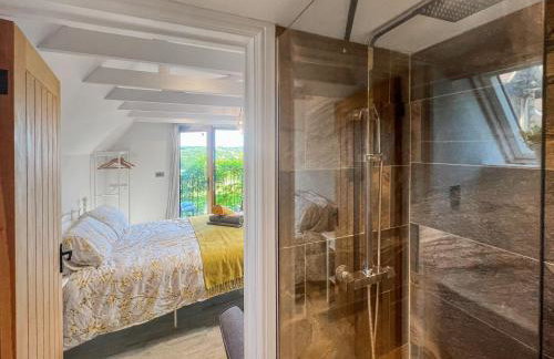 Wysteria, North Lodge - Photo 3