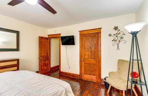 2 Mi to Dtwn Harrisburg Escape with Furnished Deck! - Foto 13