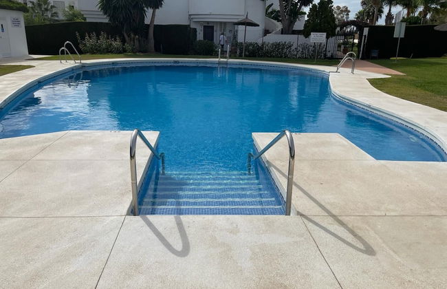 Beautiful 4 Bedroom Duplex Apartment - Foto 13