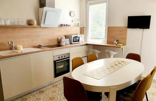 Batala1-City marina apartment with secured private parking - Foto 12