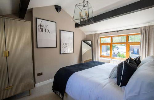 Rainbow Cottage Spacious Detached Home, Hot Tub, Sleeps 7 - Foto 14