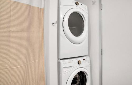 Bellevue 1BR w Gym WD nr Spring District SEA-412 - Foto 13