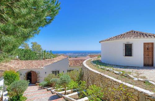 La Escala - 6 bedroom villa with pool - Photo 22