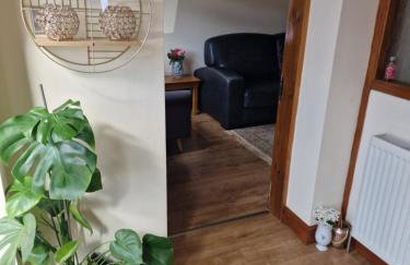 Self-catering extended family home - Photo 20
