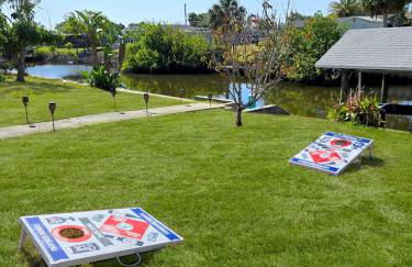 Dockside Delight Waterfront Gulf Access 4 mins to Beach - Foto 51