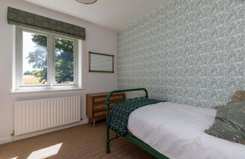 Lower Barn House at Westerlands Farm Sleeps 11 - Foto 19