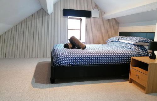 Spacious 3 Bedroom Apartment in Hillsborough, NI - Foto 6