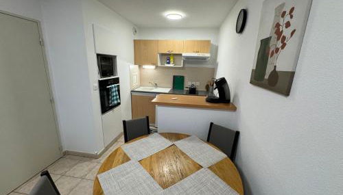 Appartement calme avec balcon, à 4km du centre, Parking, WI-FI, Netflix gratuit - Foto 5, stove, pet friendly, minibar