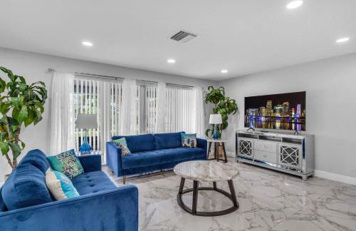 Private Vacation Home Near Beach Newly Renovated - Foto 21