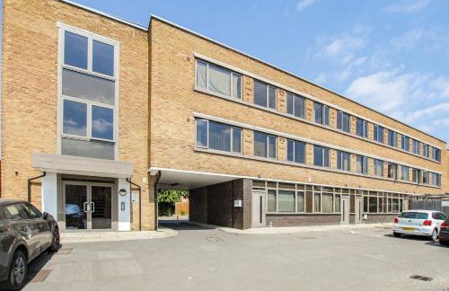 Prime Luxury, Heathrow, FreeParking, WiFi, Netflix - Foto 14