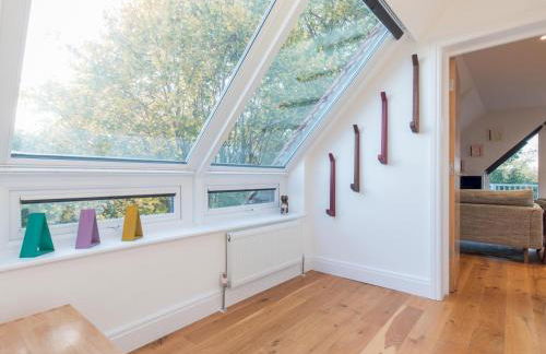 Radiant Penthouse on the Banks of the Thames - Pass the Keys - Photo 28