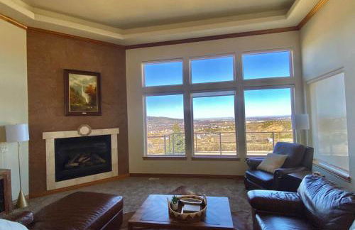 Luxury home w a View- biking and hiking near - Foto 8