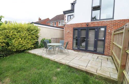 Horizon House, Luxury 2-Bedroom Ground floor flat, Parking, WiFi, Netflix - Foto 13