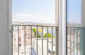 T2 Entre plage et centre ville-Terrasse/Parking - Foto 13