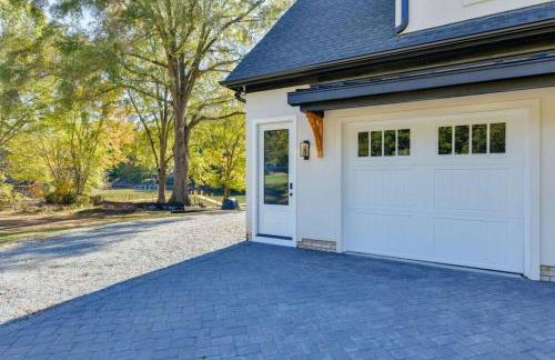 Tranquil Lakefront Carriage House with Dock - Foto 16