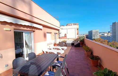 Cozy and sunny penthouse Fira BCN - Photo 4